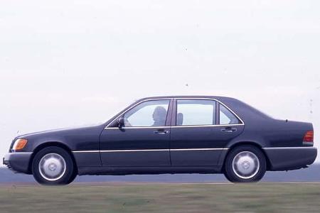 BMW 750iL E32 und Mercedes-Benz 600 SEL V140 im Vergleichstest auto motor und sport 18/1991