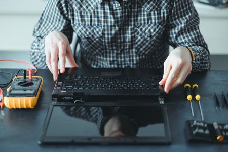 So rüstest Du Dein Notebook auf: mehr RAM, schnelle SSD, neuer Akku