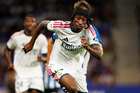 Die teuersten Transfers des Sommers - Die Transfer Deadline ist verstrichen - zumindest für die größten Ligen Europas. Zeit, um einen Blick zurückzuwerfen auf einen spektakulären Transfersommer, in dem vor allem die Premier League einmal mehr tief in die Tasche griff. Nur ein einziger Spieler, der weder nach England wechselte noch aus der Premier League kam, mogelt sich in die Top Ten der teuersten Transfers.