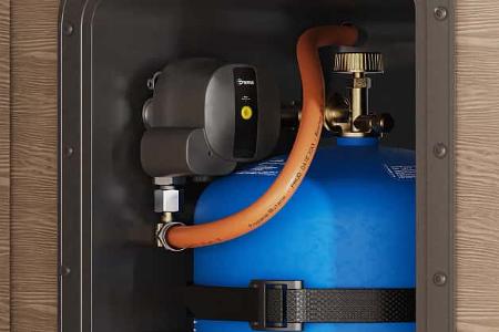 Truma Monocontrol CSR Gasdruckregler mit Crashsensor für Campingaz-Flaschen.
