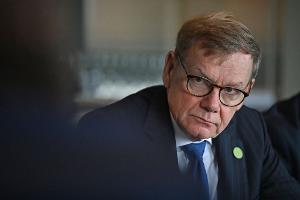 Außenminister Johann Wadephul (CDU) äußert sich am Rande des informellen EU-Außenministertreffens im irischen Wicklow vor Journalisten.
