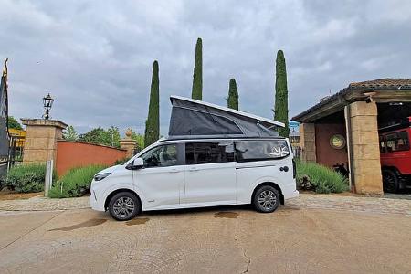 Neuer Westfalia Kipling auf Ford Transit Custom außen, Aufstelldach, linke Seite