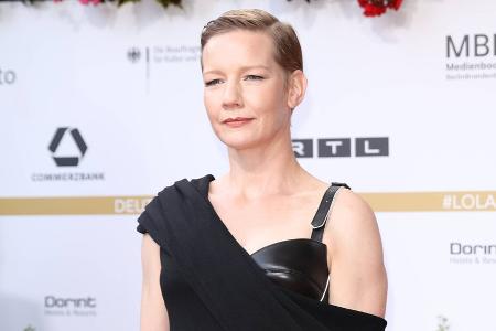Sandra Hüller übernimmt die Hauptrolle in Maria Schraders neuem Film