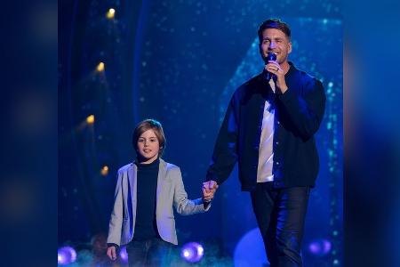 Alexander Klaws: TV-Premiere mit Sohn Lenny bei Giovanni Zarrella