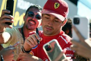 Auftakt in Monza: Ferrari-Duo am schnellsten