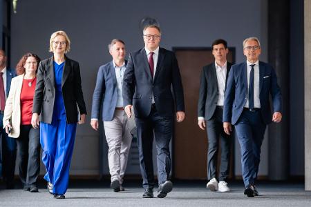 Die Regierung in Thüringen will trotz der Krise beim BSW weitermachen.