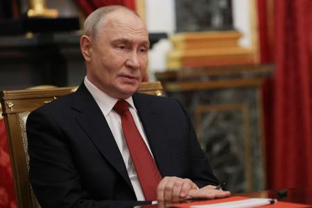 Der russische Präsident Wladimir Putin hatte den Angriff auf die Ukraine vor gut viereinhalb Jahren befohlen - und wohl mit einem schnellem Sieg gerechnet. 
