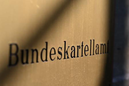 Das Bundeskartellamt geht davon aus, dass Vodafone den Konkurrenten 1&1 kartellrechtswidrig behindert hat - so steht es in einer vorläufigen Einschätzung der Wettbewerbshüter. (Archivbild)