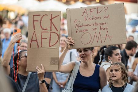 Der Wahlsieg der AfD in Sachsen-Anhalt hat weit über das Bundesland hinaus heftige Reaktionen ausgelöst. (Archivbild)