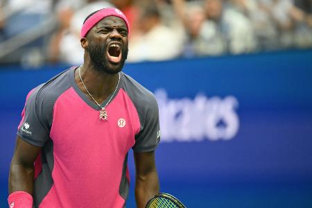Furioses Comeback: Tiafoe erster Halbfinalist der US Open