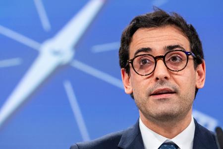 Stéphane Séjourné ist unter anderem für die Industriestrategie der EU-Kommission zuständig. (Archivbild)