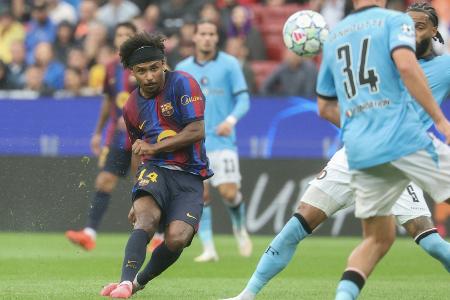 Adeyemi trifft traumhaft: Mitfavorit Barca startet stark