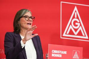 Die Chefin der IG Metall, Christiane Benner, sieht keinen Grund zum Verzicht. (Foto: Archiv)