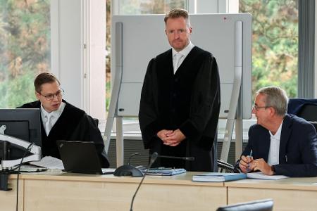 Die Staatsanwaltschaft glaubt, dass die Angeklagte Fabian aus seiner Wohnung lockte.