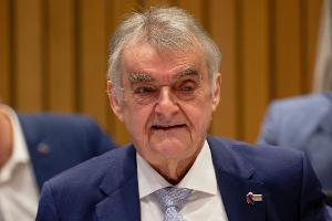 Herbert Reul (CDU) tritt noch einmal als Kandidat für den Landtag an (Archivfoto)