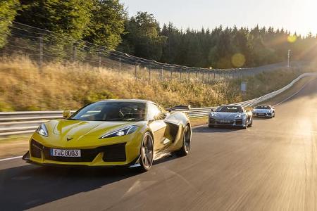 Travel Track Corvette