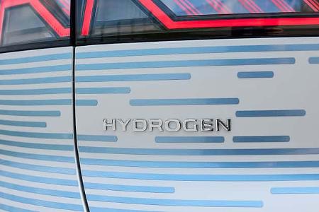 BMW iX5 Hydrogen Brennstoffzellen-SUV