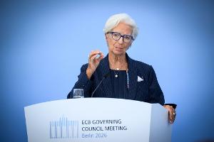 EZB-Präsidentin Lagarde rechnet mit weiter steigender Inflation bis Ende 2026.