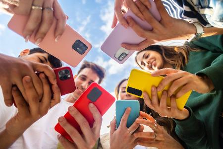 Studie zeigt: Suchtgefahr durch Social Media bei Gen Z hat sich verdoppelt