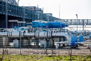 Blick auf einen Gasspeicher: Deutschlands Gasspeicher sind deutlich leerer als in den Vorjahren.