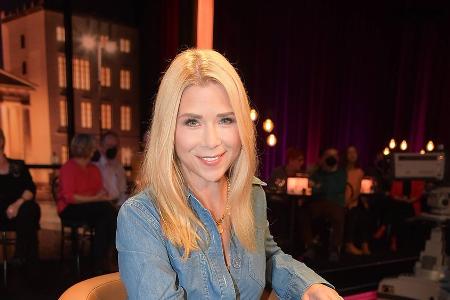 Tanja Szewczenko: Viele prominente Glückwünsche zur Schwangerschaft