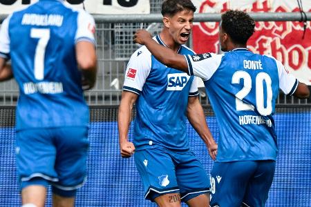 Doppelpacker Hlozek sorgt für erste TSG-Punkte