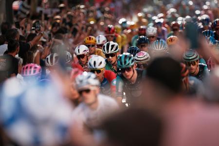 Die Fahrer in Aktion bei der Vuelta á España.