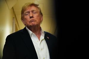 Trump spielt Gefahren von KI herunter. (Archivbild)