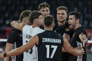 EM: Volleyballer lösen Achtelfinal-Ticket