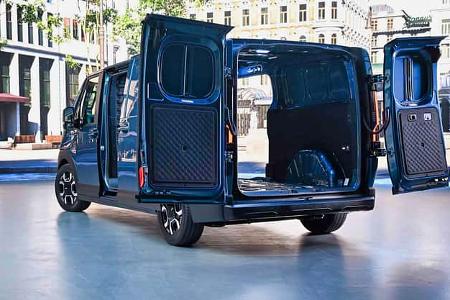 09/2026 Kia PV7 Premiere