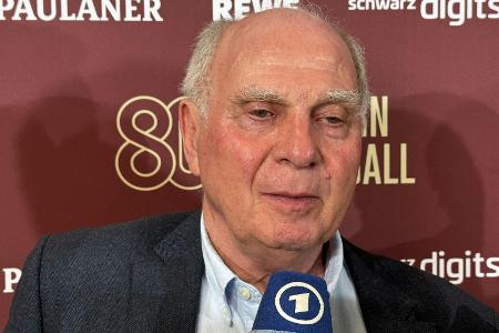 Hoeneß über Eberl-Verlängerung: "Sehr gute Arbeit geleistet"
