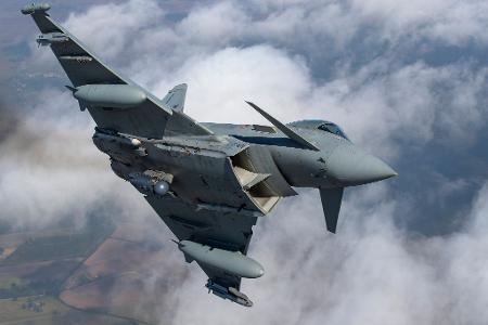 Kampfjets der Nato holen über Litauen eine Drohne vom Himmel. (Archivbild)