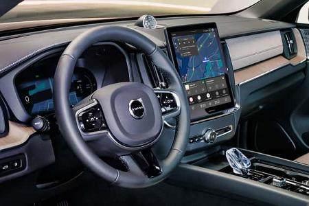 09/2026 Volvo XC60 PHEV Long Range