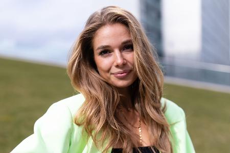Lola Weippert