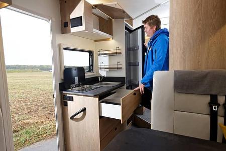 Küchenausstattung, Mooveo Light TEI-70 EB(H) 2024, Stauraum, Kühlschrank