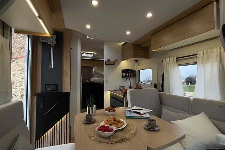 Mooveo Elysee Line TEI-72EBF, Teilintegrierter, Wohnmobil