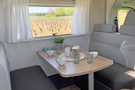 Mooveo Elysee Line TEI-70DH, Teilintegrierter, Wohnmobil
