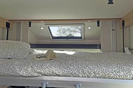 Mooveo Elysee Line TEI-70SH, Teilintegrierter, Wohnmobil