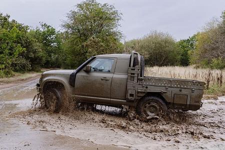 Land Rover Defender Wolf II