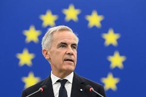 "Wo sich unsere Stärken unterscheiden, ergänzen sie sich. Wo sie sich überschneiden, schaffen sie Größe": Kanadas Premierminister Mark Carney bekam für seine Rede vor dem Europäischen Parlament langen Applaus.