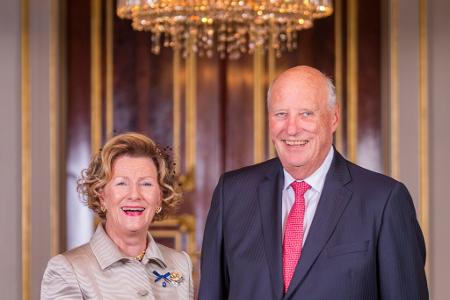 Eine ganz besondere Liebe verband König Harald V. (rechts) und seine Frau Sonja (links). (Archivbild)