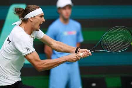 Zverev brilliert: Davis-Cup-Team zieht in Finalrunde ein