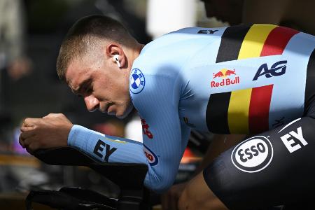 Rad-WM: Evenepoel fliegt zum historischen vierten Zeitfahr-Gold