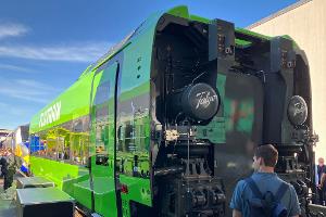 Flix stellt auf der Innotrans einen ersten fertigen Waggon des Herstellers Talgo für die neuen Züge vor, die ab 2028 kommen sollen. 