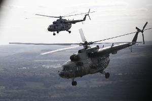 Ein russischer Militärhubschrauber vom Typ Mi-8 hat nach polnischen Angaben den Luftraum über dem Nato-Land verletzt. (Archivbild)