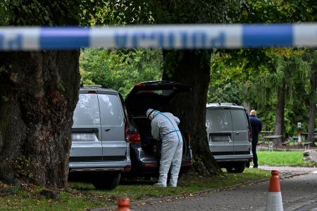 Unter den Opfern des Angriffs in Jaroslaw im Südosten des Landes sind vier Männer, drei davon Geistliche, sowie eine Frau.