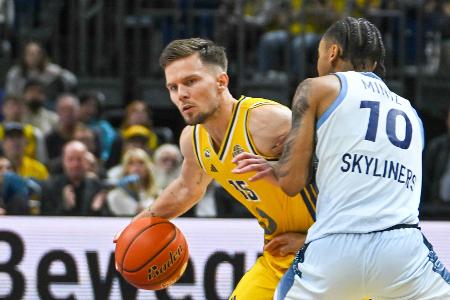 Vor Bayern-Kracher: Meister Berlin feiert zweiten Sieg
