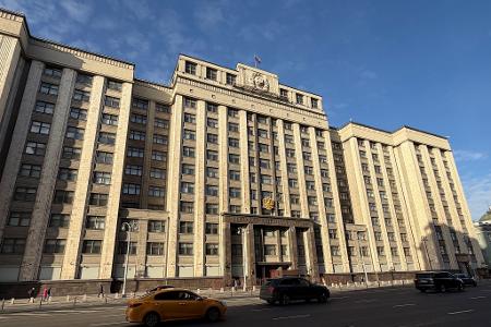 Mehr als Dreiviertel der Sitze in der Staatsduma bekommt Geeintes Russland. (Archivbild) 