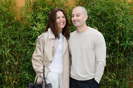 Fashion Week in Mailand: Katie Holmes strahlt neben ihrem Jason