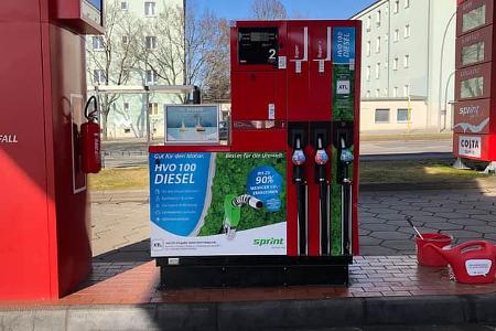 HVO100-Zapfsäule an einer Sprinttankstelle in Berlin.